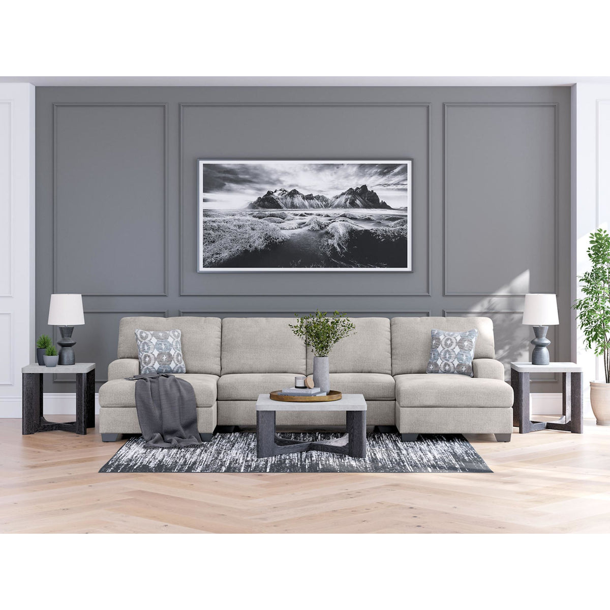●L.O.S. Rodington-Exclusive 3 Piece Sectional with Dual Chaise